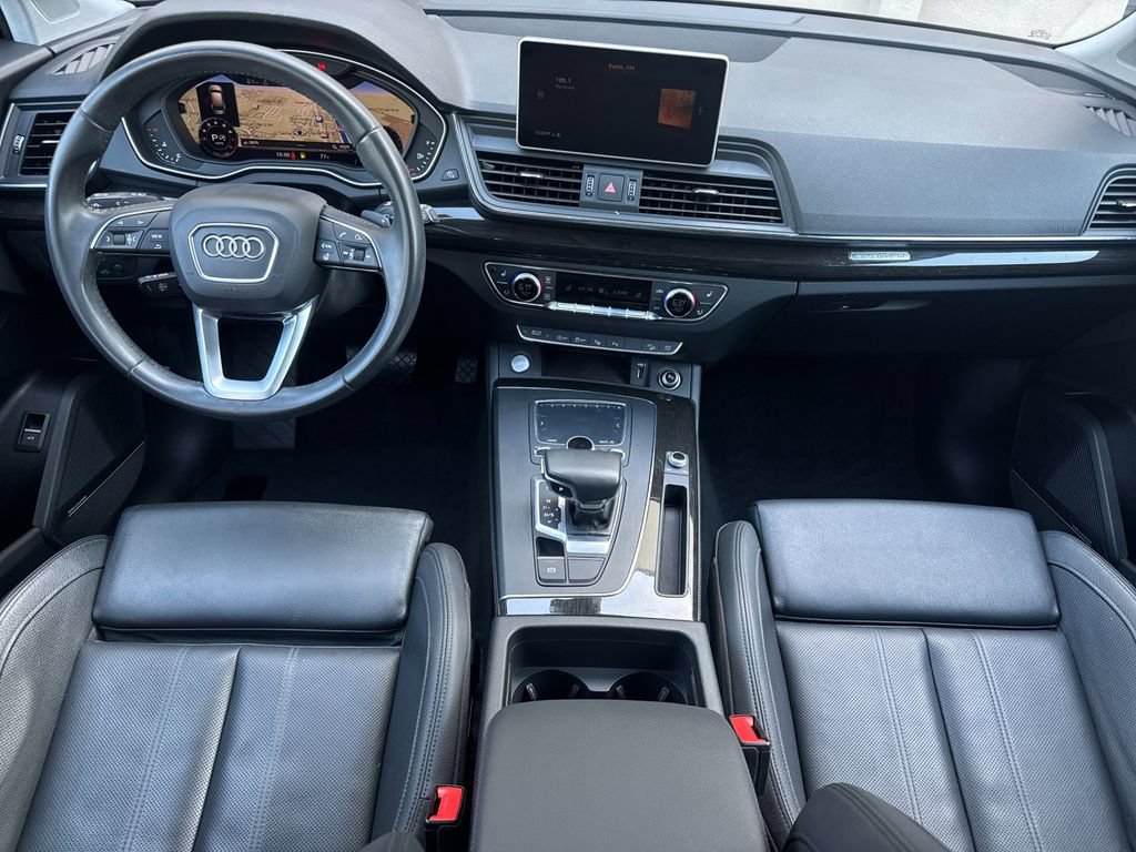 Used 2020 Audi Q5 Prestige w/ Prestige Package AWD/4WD image 17