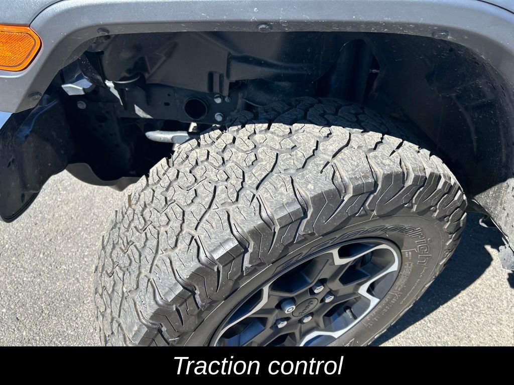 Used 2023 Jeep Wrangler Unlimited Rubicon 4xe w/ Cold Weather Group AWD/4WD image 13