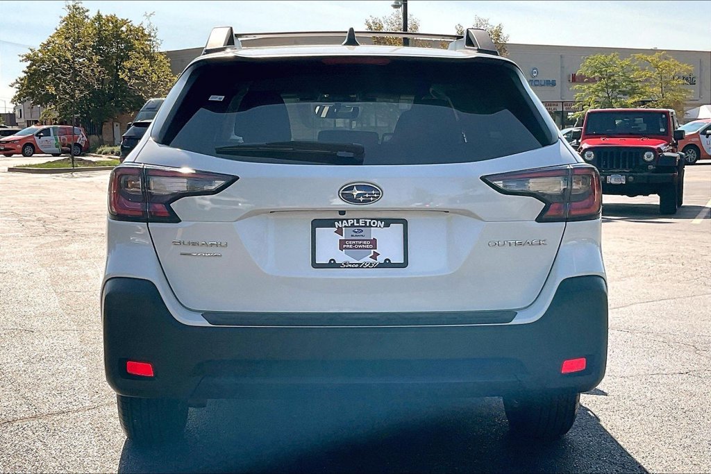 Certified 2024 Subaru Outback Premium w/ Popular Package #1A AWD/4WD image 4