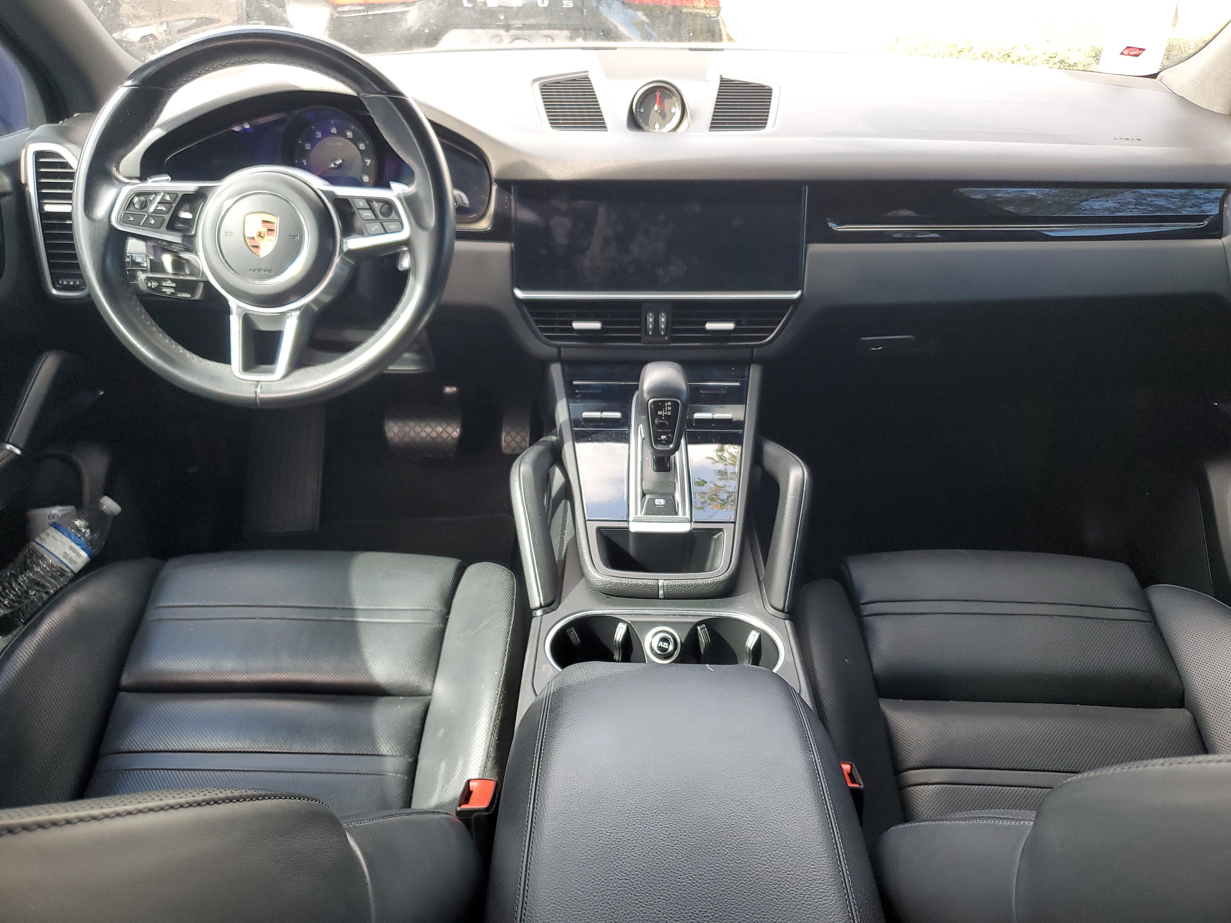 Used 2019 Porsche Cayenne Base image 5