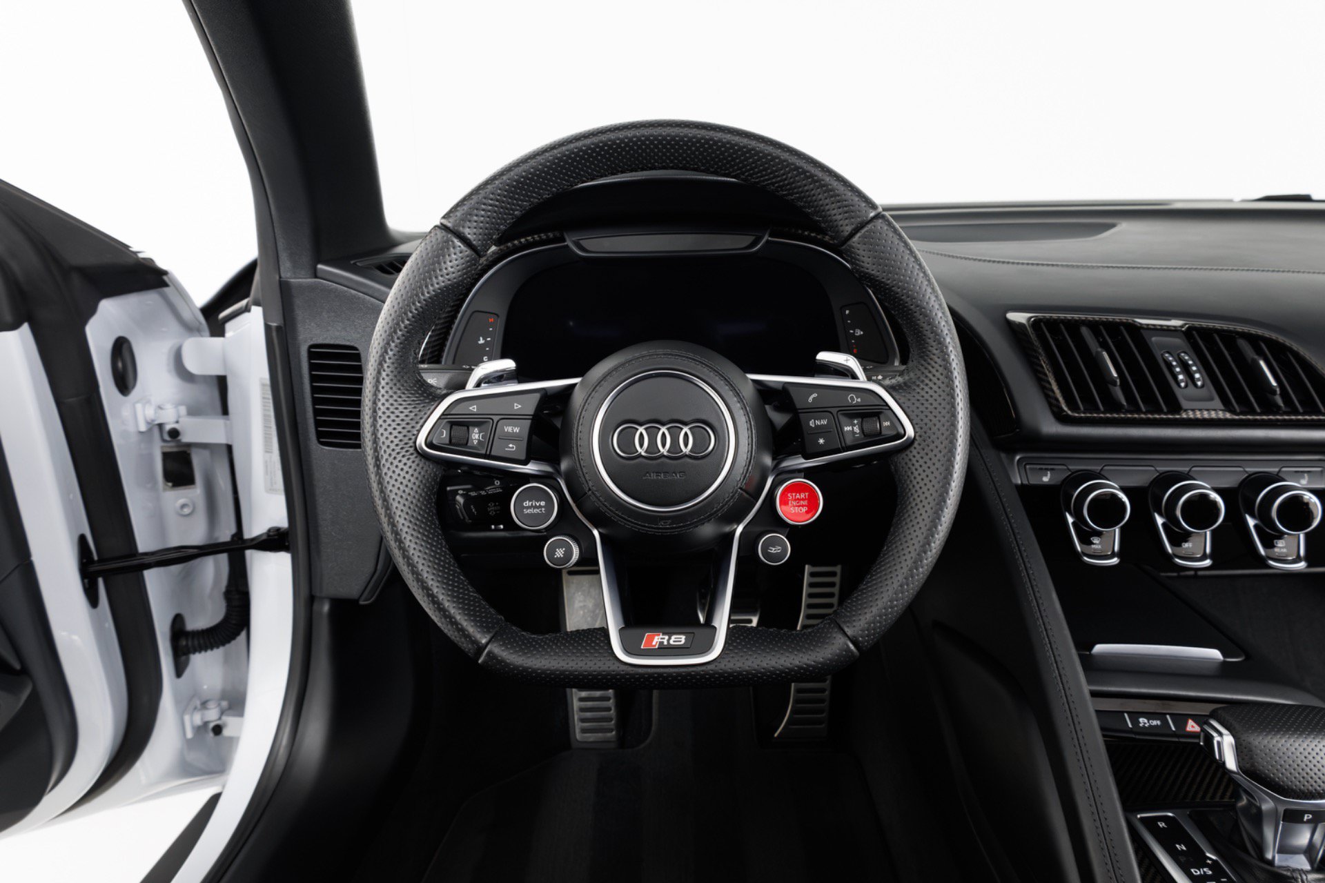 Used 2022 Audi R8 V10 w/ Premium Package RWD image 19