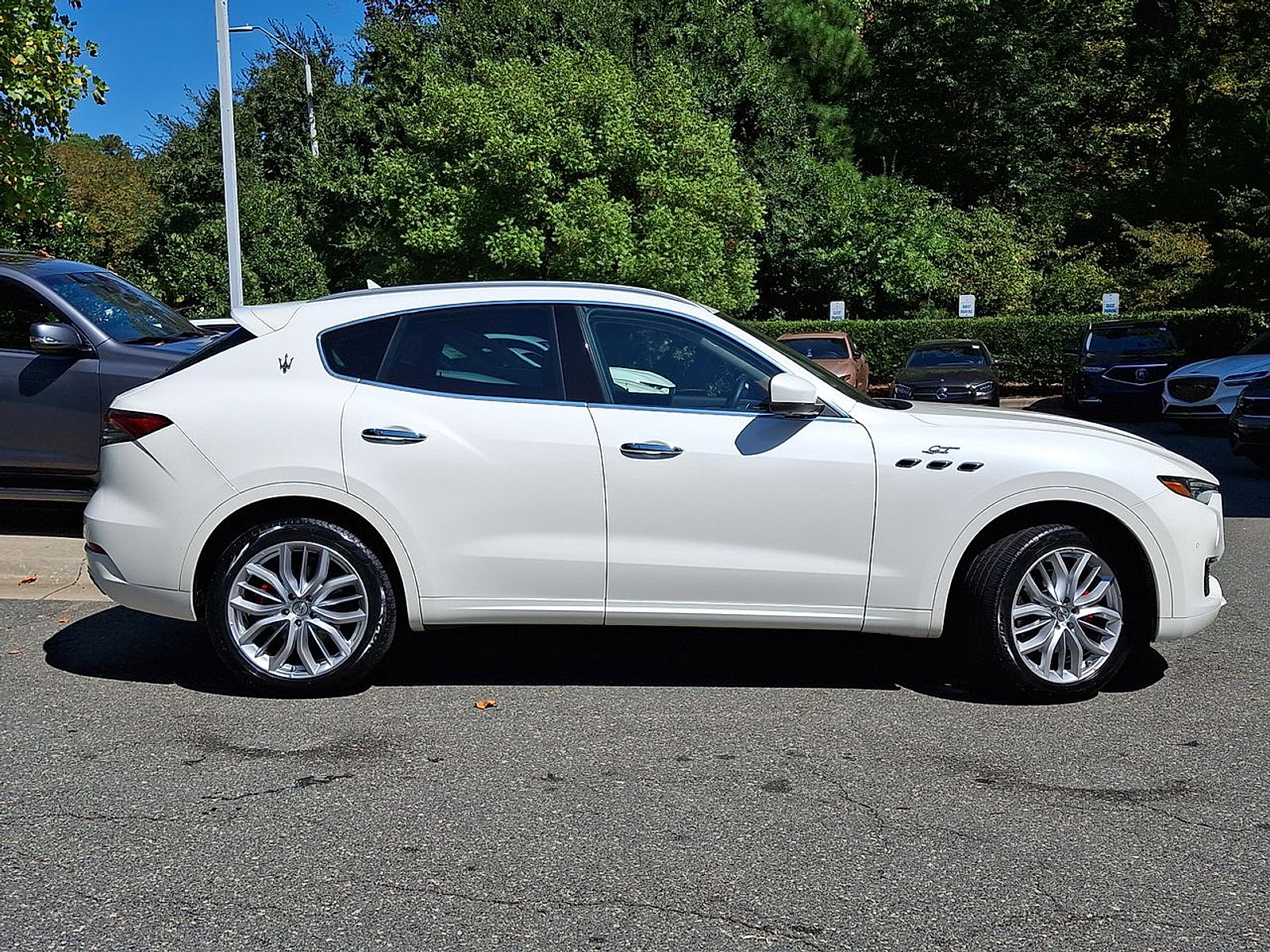 Certified 2022 Maserati Levante GT image 26