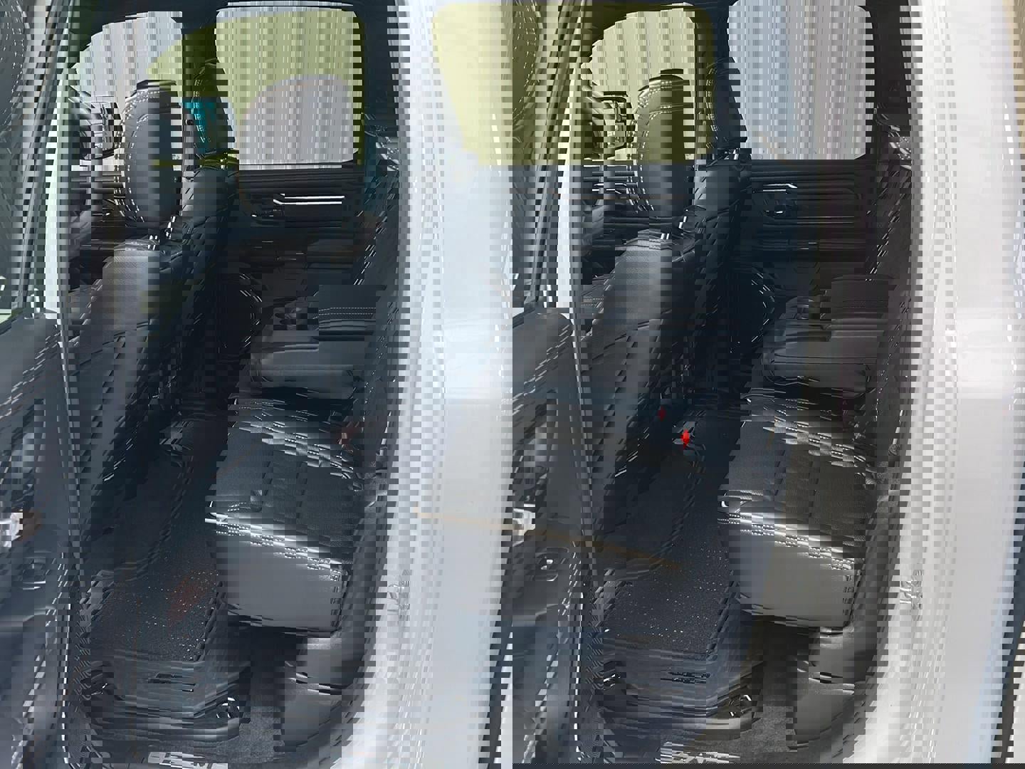 Used 2024 RAM 1500 Limited image 11