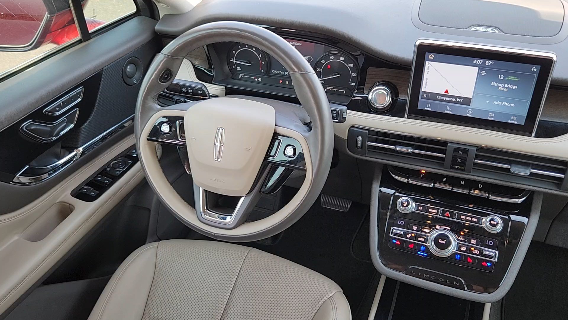 Used 2020 Lincoln Corsair Reserve w/ Equipment Group 201A AWD/4WD image 5
