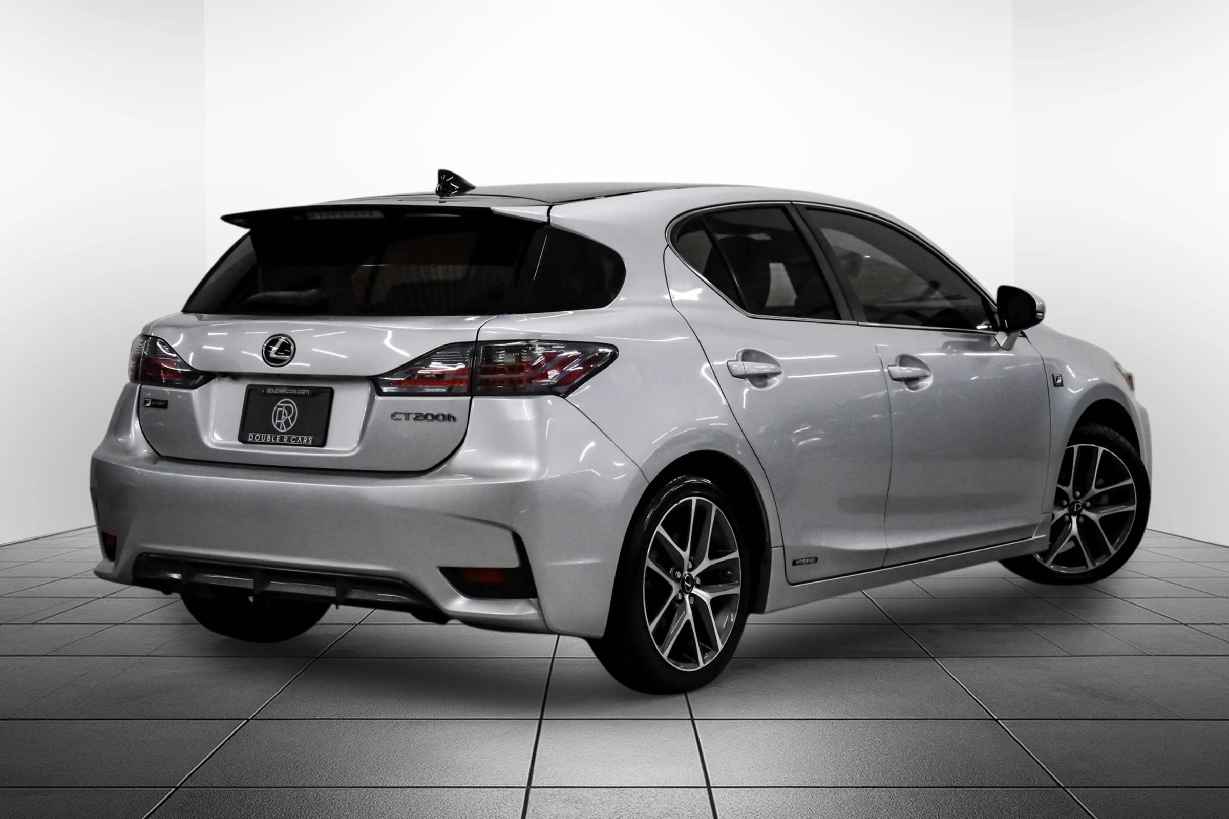 Used 2016 Lexus CT 200h w/ Navigation Package FWD image 9