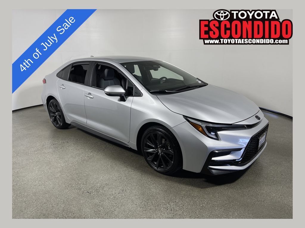 Certified 2024 Toyota Corolla SE FWD image 1