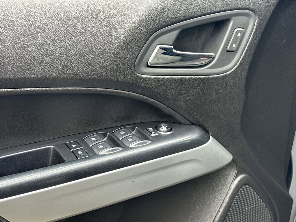 Used 2021 Chevrolet Colorado LT w/ Safety Package image 20