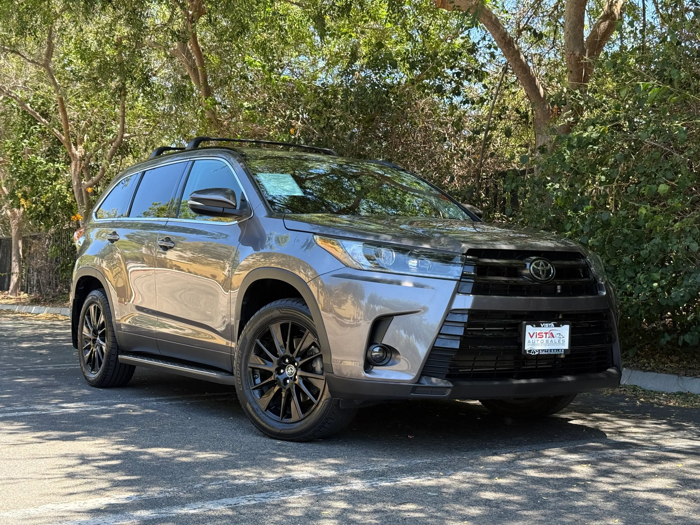 Used 2019 Toyota Highlander SE FWD image 35