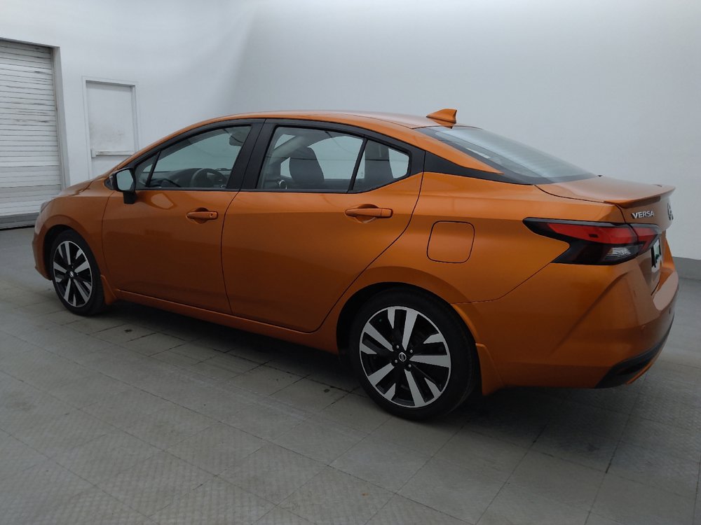 Used 2021 Nissan Versa SR FWD image 3