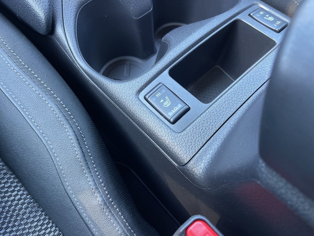 Used 2022 Nissan Rogue Sport SV w/ Technology Package image 14