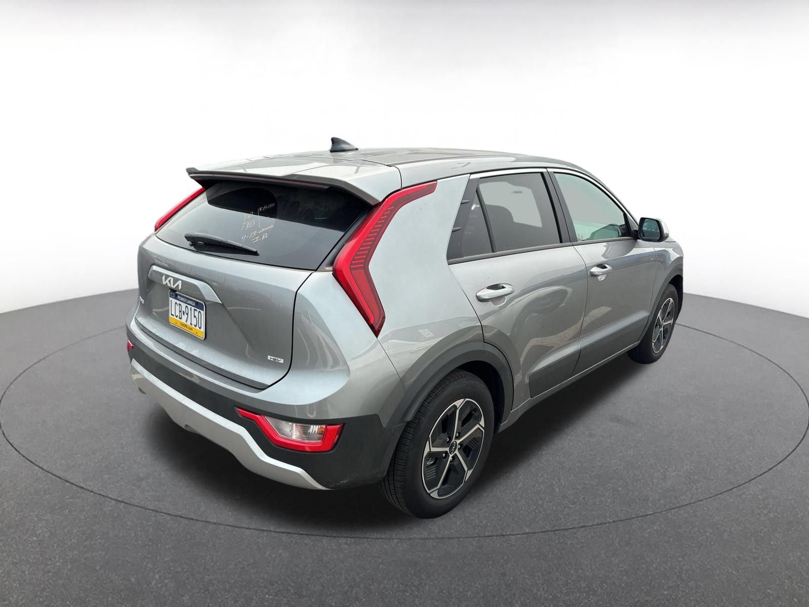 Used 2026 Kia Niro LX FWD image 10