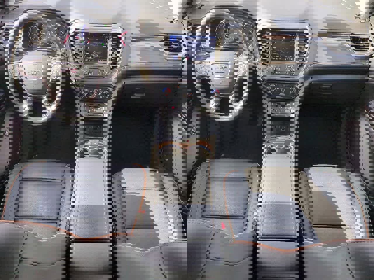 Used 2023 GMC Acadia AT4 w/ Technology Package image 16