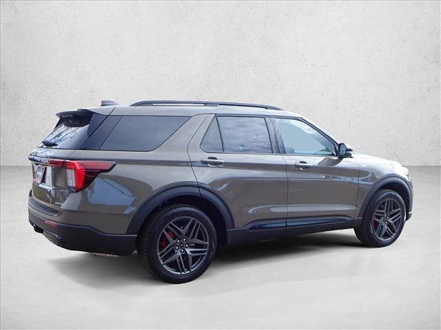 New 2026 Ford Explorer ST-Line w/ ST-Line Street Pack video 4