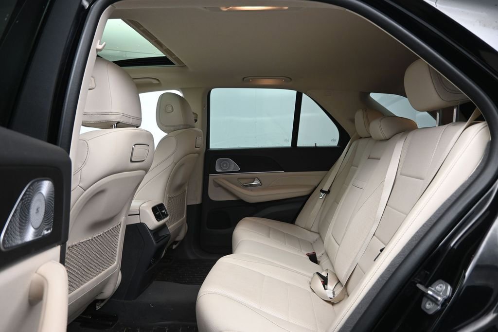 Used 2020 Mercedes-Benz GLE 350 4MATIC w/ Premium Package image 25