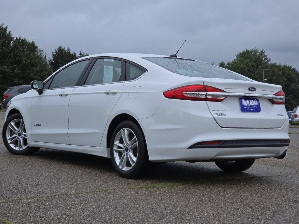 Used 2018 Ford Fusion S FWD image 16
