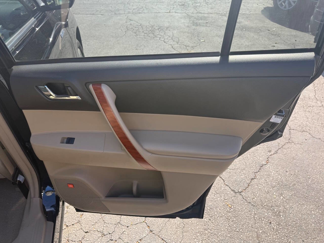 Used 2008 Toyota Highlander Limited image 23