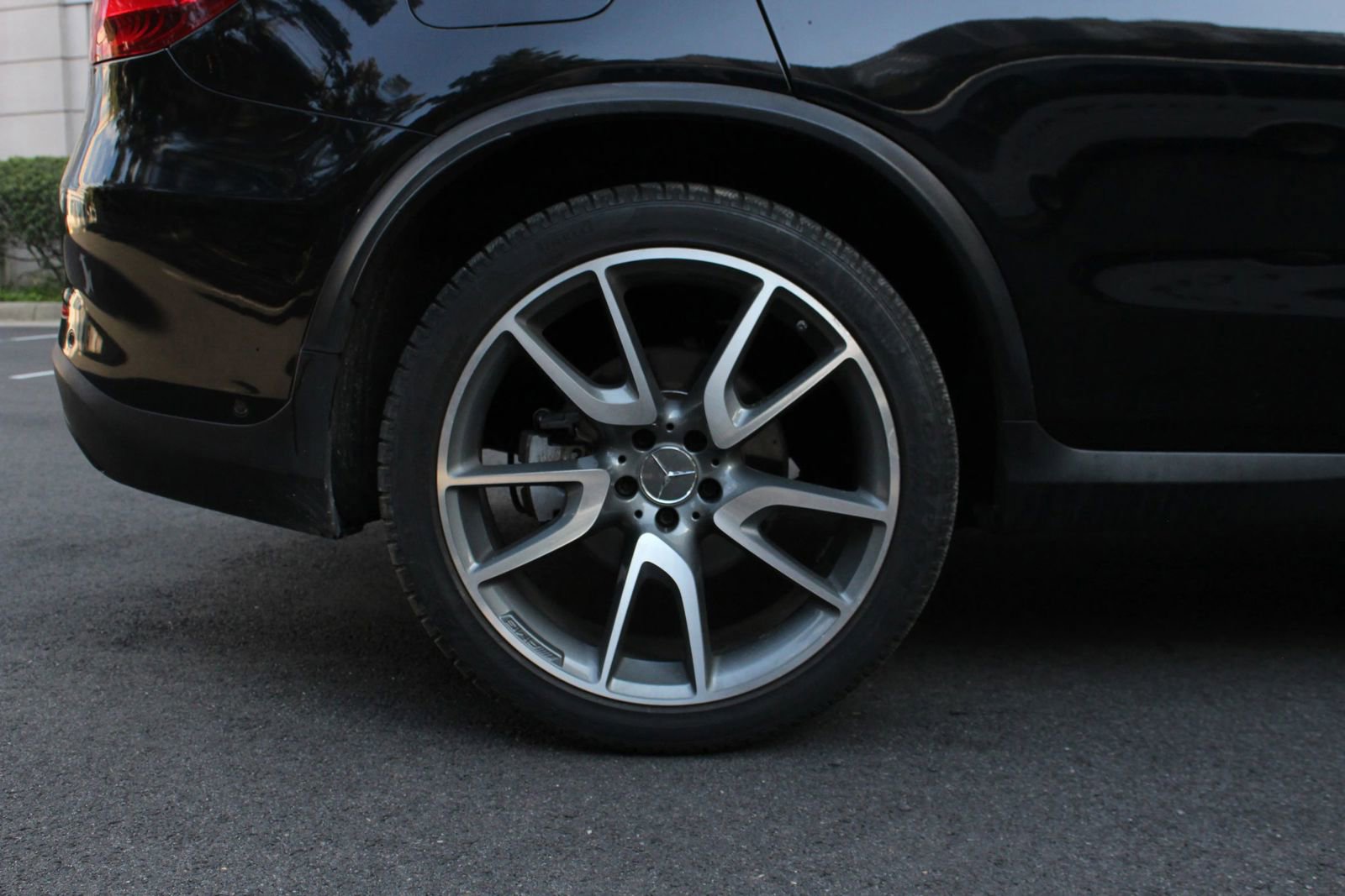 Used 2019 Mercedes-Benz GLC 43 AMG 4MATIC image 5