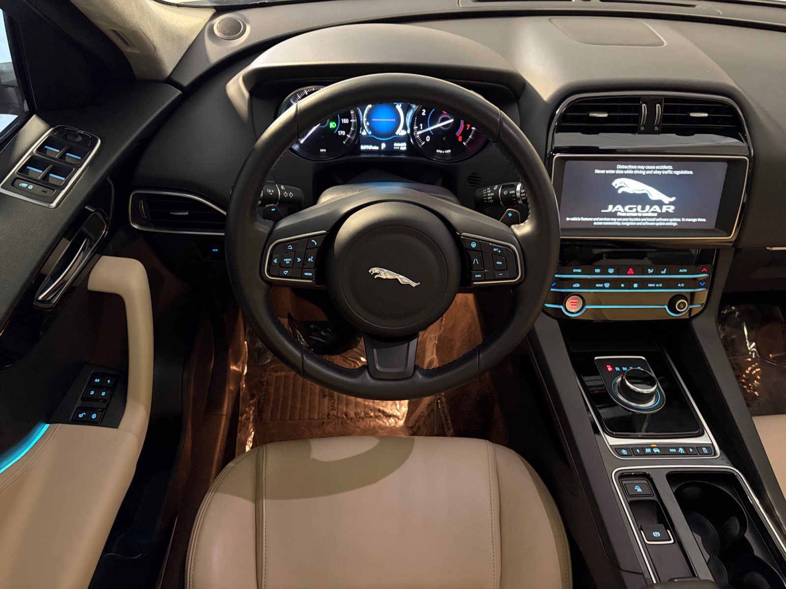 Used 2020 Jaguar F-PACE Premium AWD/4WD image 5