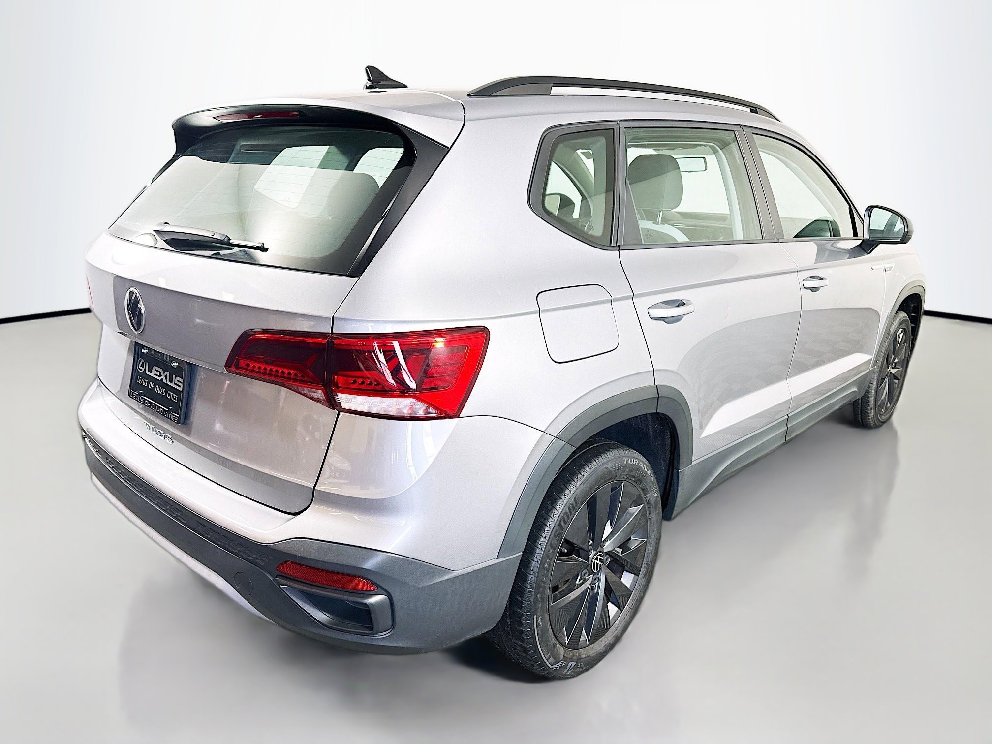 Used 2022 Volkswagen Taos S image 7