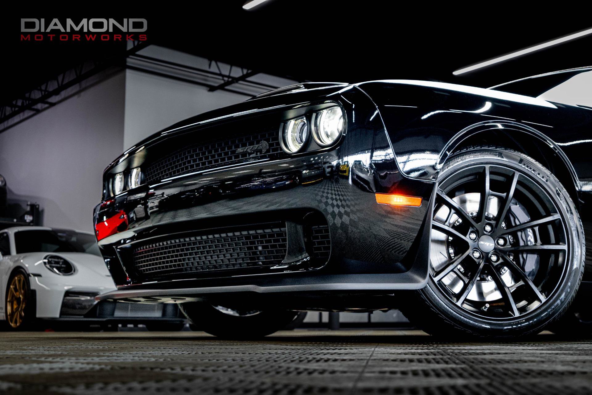 Used 2023 Dodge Challenger SRT Hellcat RWD image 5