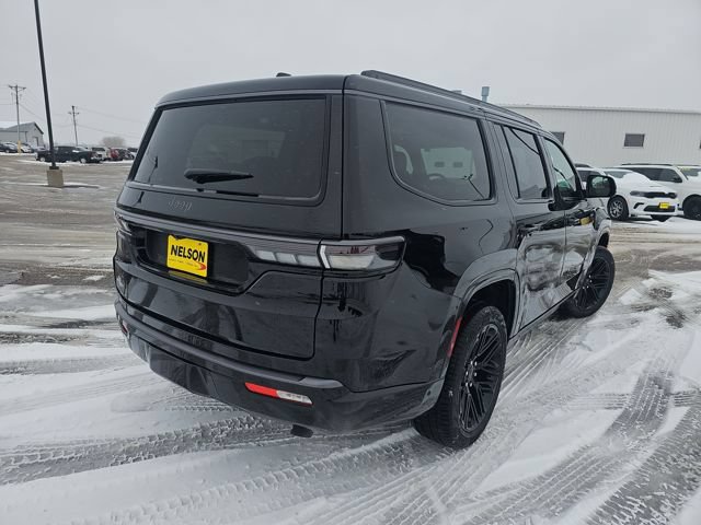 New 2026 Jeep Grand Wagoneer Limited AWD/4WD image 5