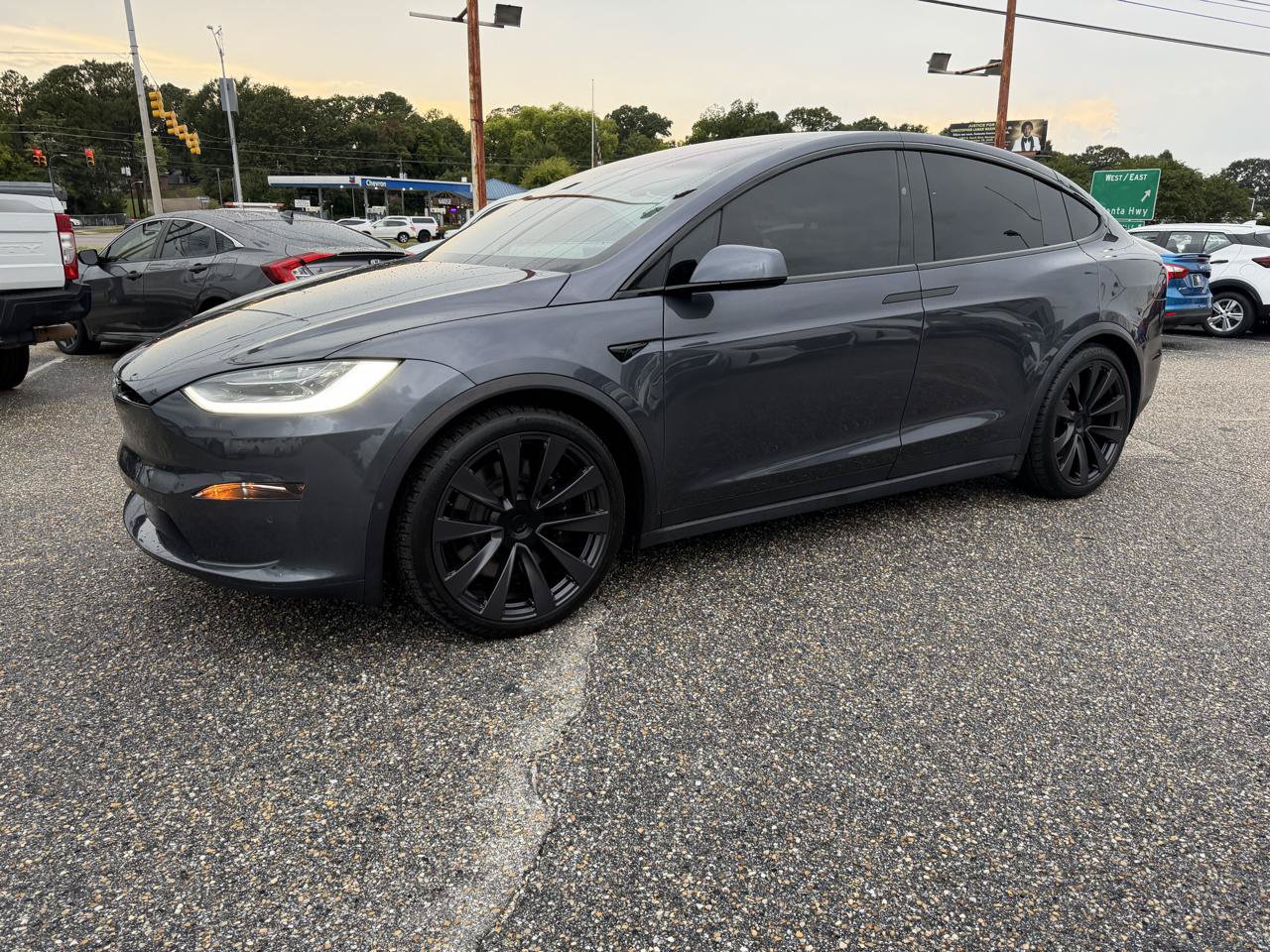 Used 2022 Tesla Model X Plaid AWD/4WD image 13