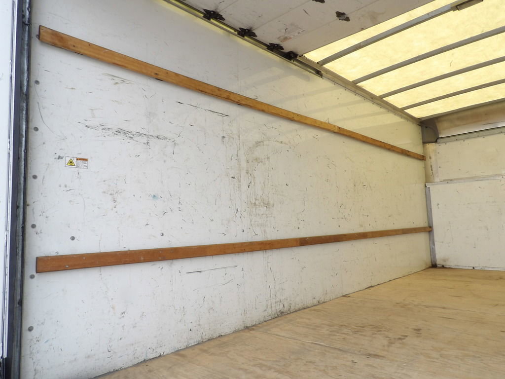 Used 2021 Ford E-350 and Econoline 350 Super Duty RWD image 32