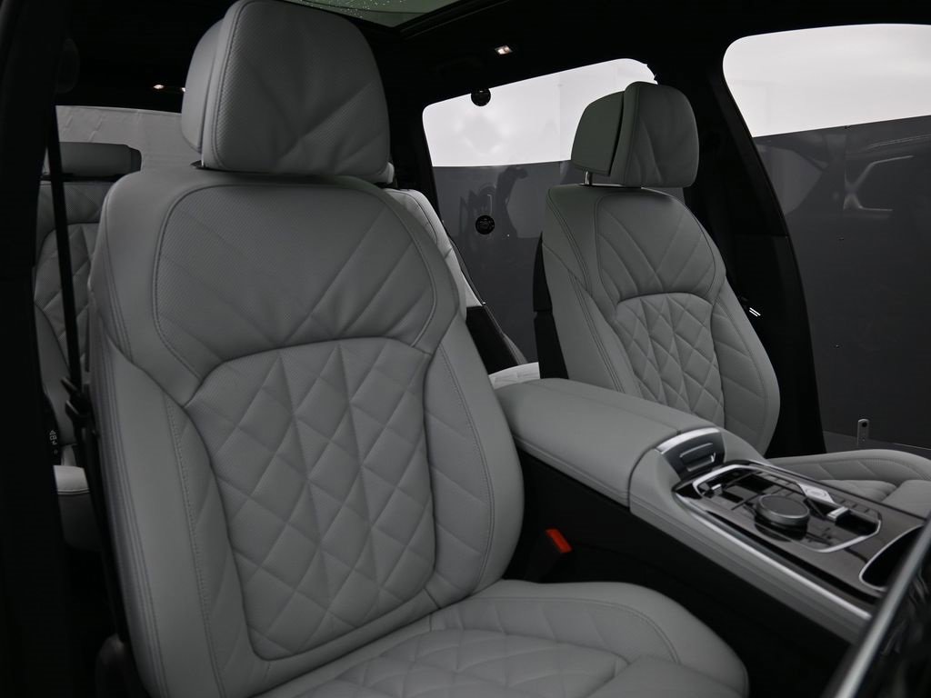 New 2026 BMW X7 xDrive40i image 27