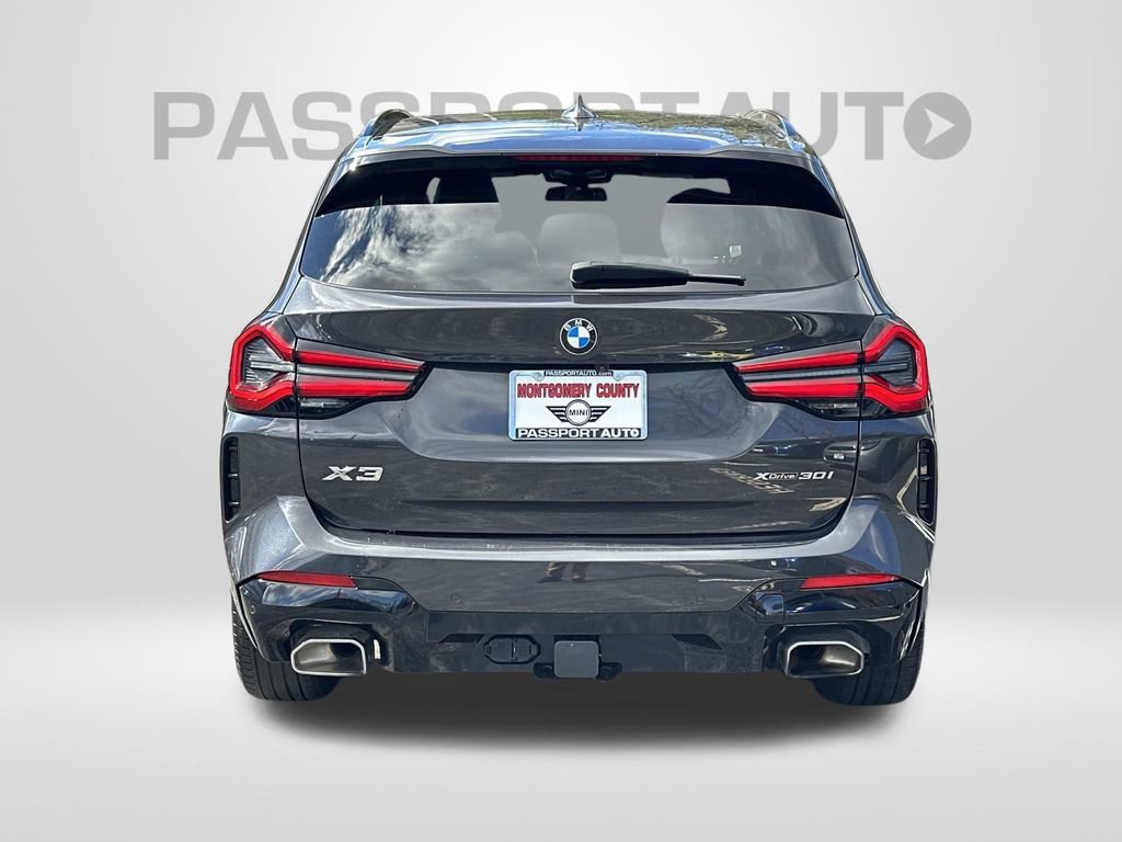 Used 2022 BMW X3 xDrive30i w/ M Sport Package 2 AWD/4WD image 3