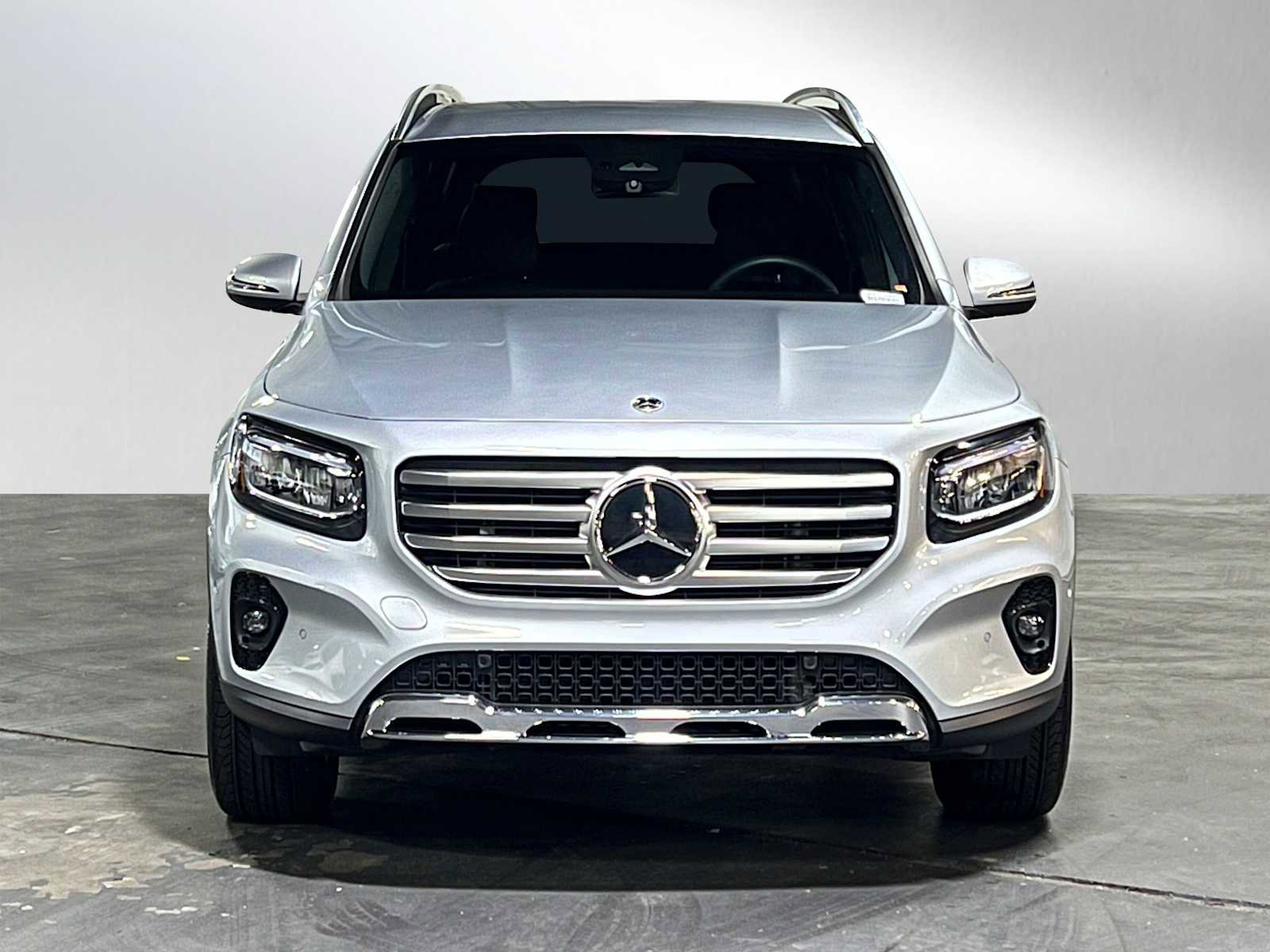 Certified 2025 Mercedes-Benz GLB 250 4MATIC image 8