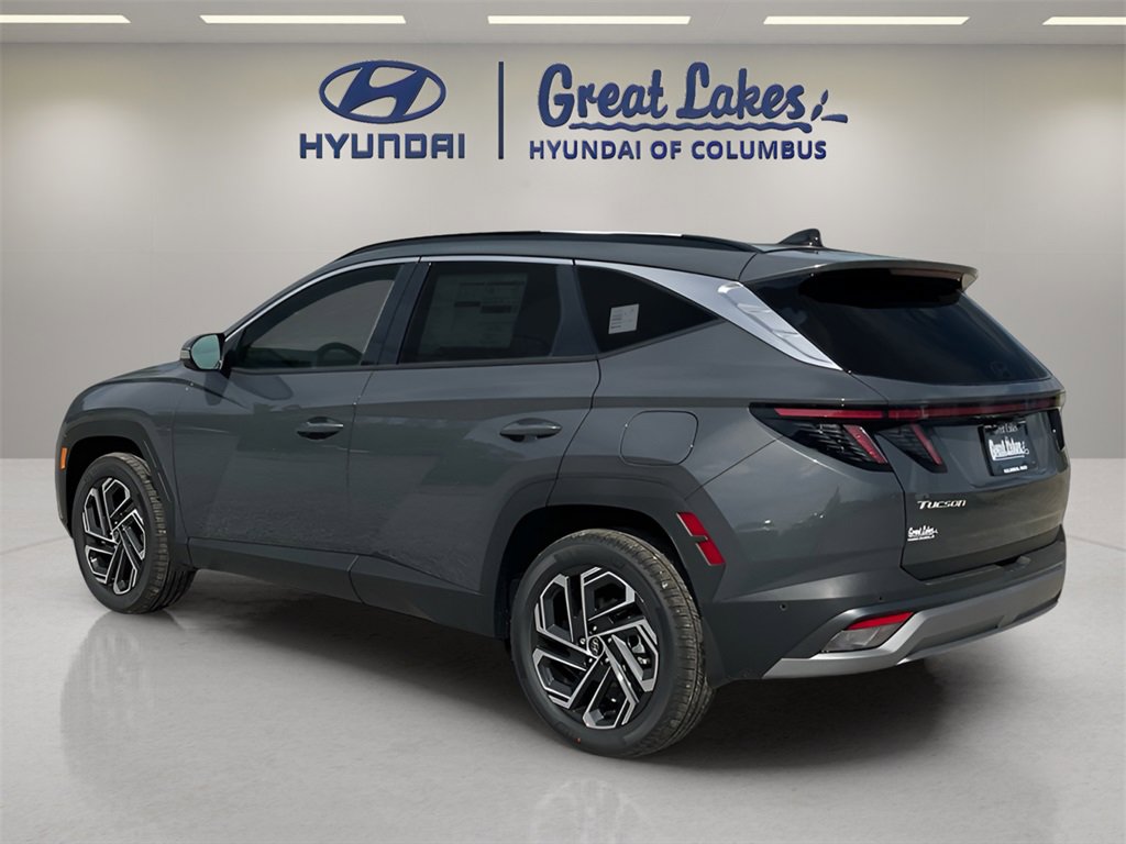 New 2025 Hyundai Tucson Limited image 3