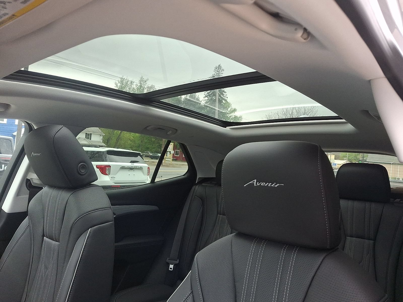 New 2026 Buick Envision Avenir AWD/4WD image 14