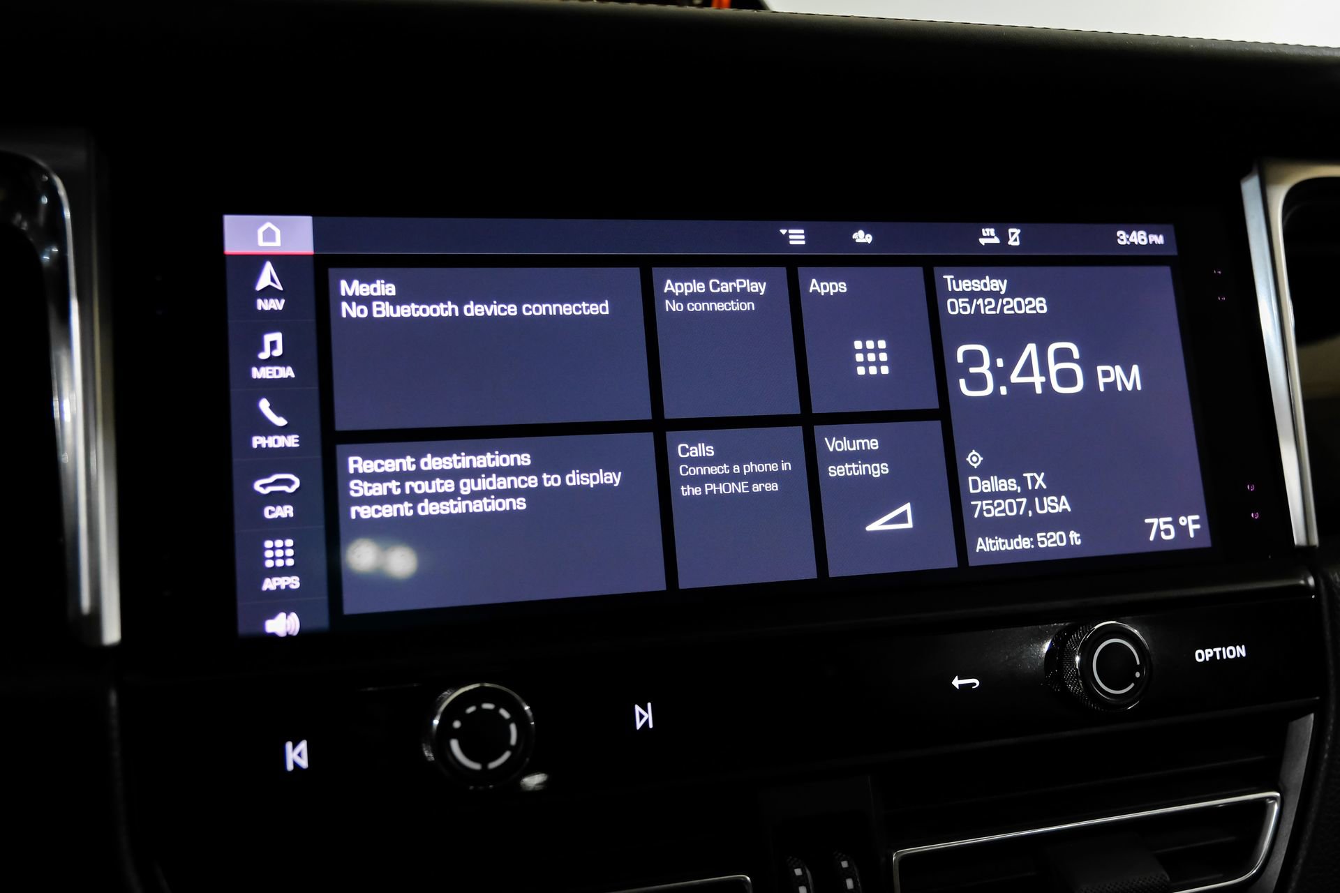 Used 2022 Porsche Macan S AWD/4WD image 30