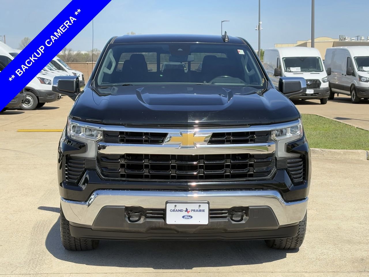Used 2022 Chevrolet Silverado 1500 LT w/ Z71 Off-Road Package image 9