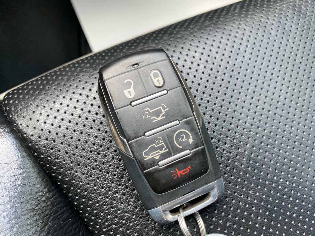 Used 2023 RAM 1500 Limited AWD/4WD image 26