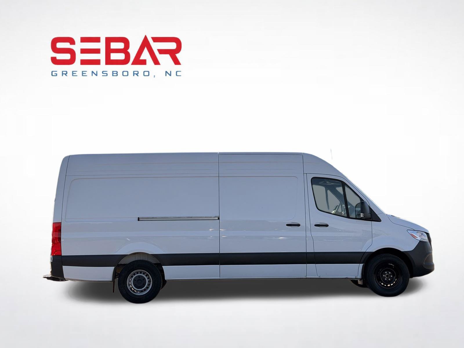 Used 2025 Mercedes-Benz Sprinter 2500 image 5
