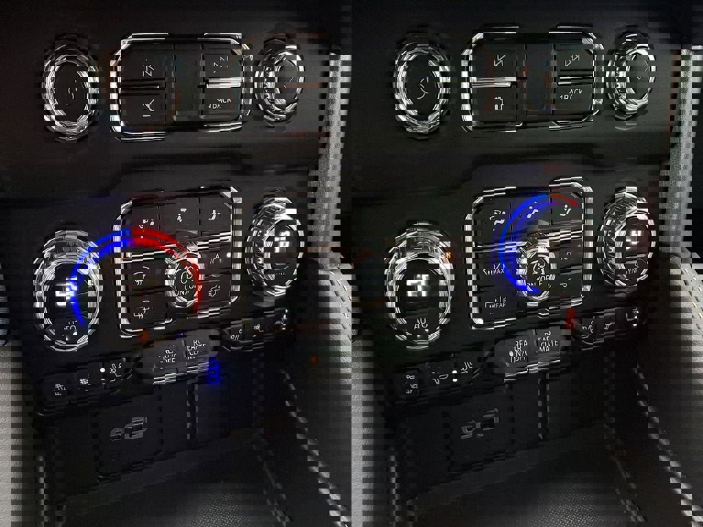 Certified 2024 GMC Yukon SLT w/ SLT Luxury Package image 16