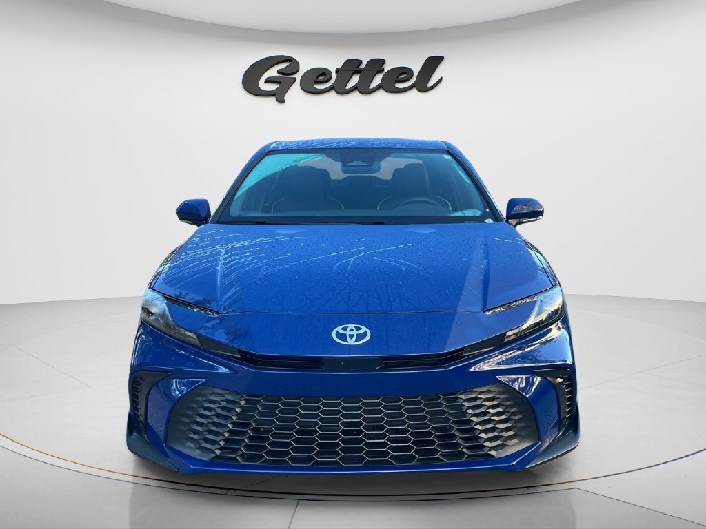 Certified 2026 Toyota Camry Hybrid FWD image 2