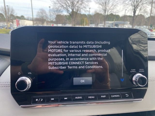 New 2025 Mitsubishi Outlander SEL image 25