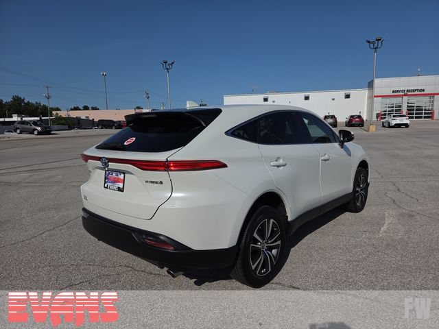 Used 2022 Toyota Venza LE AWD/4WD image 27