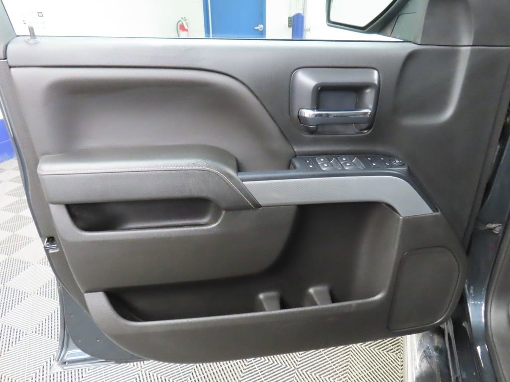 Used 2018 Chevrolet Silverado 1500 LT w/ All Star Edition image 56