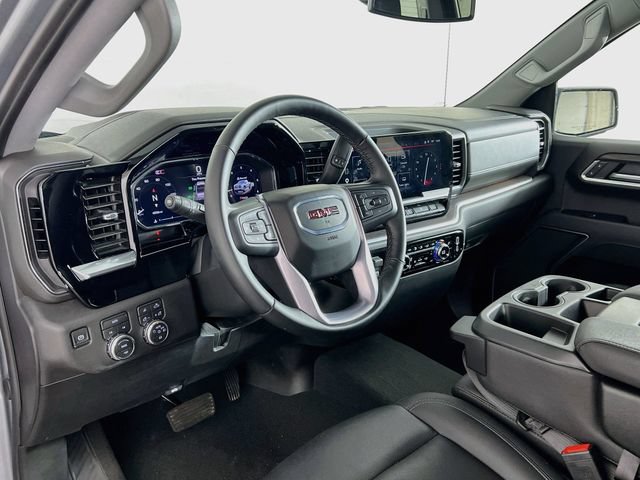 Used 2026 GMC Sierra 1500 SLT AWD/4WD image 35