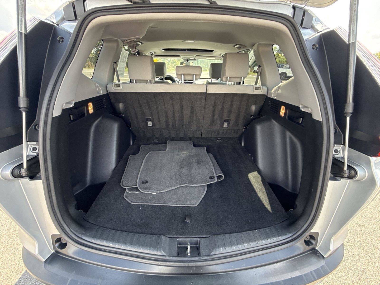 Used 2017 Honda CR-V EX image 18