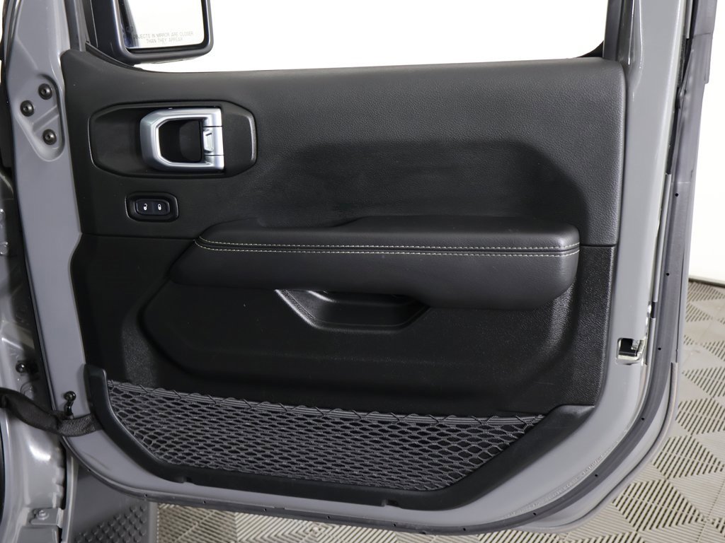 Used 2021 Jeep Wrangler Unlimited Sahara w/ Uconnect 4C Nav & Sound Group image 20