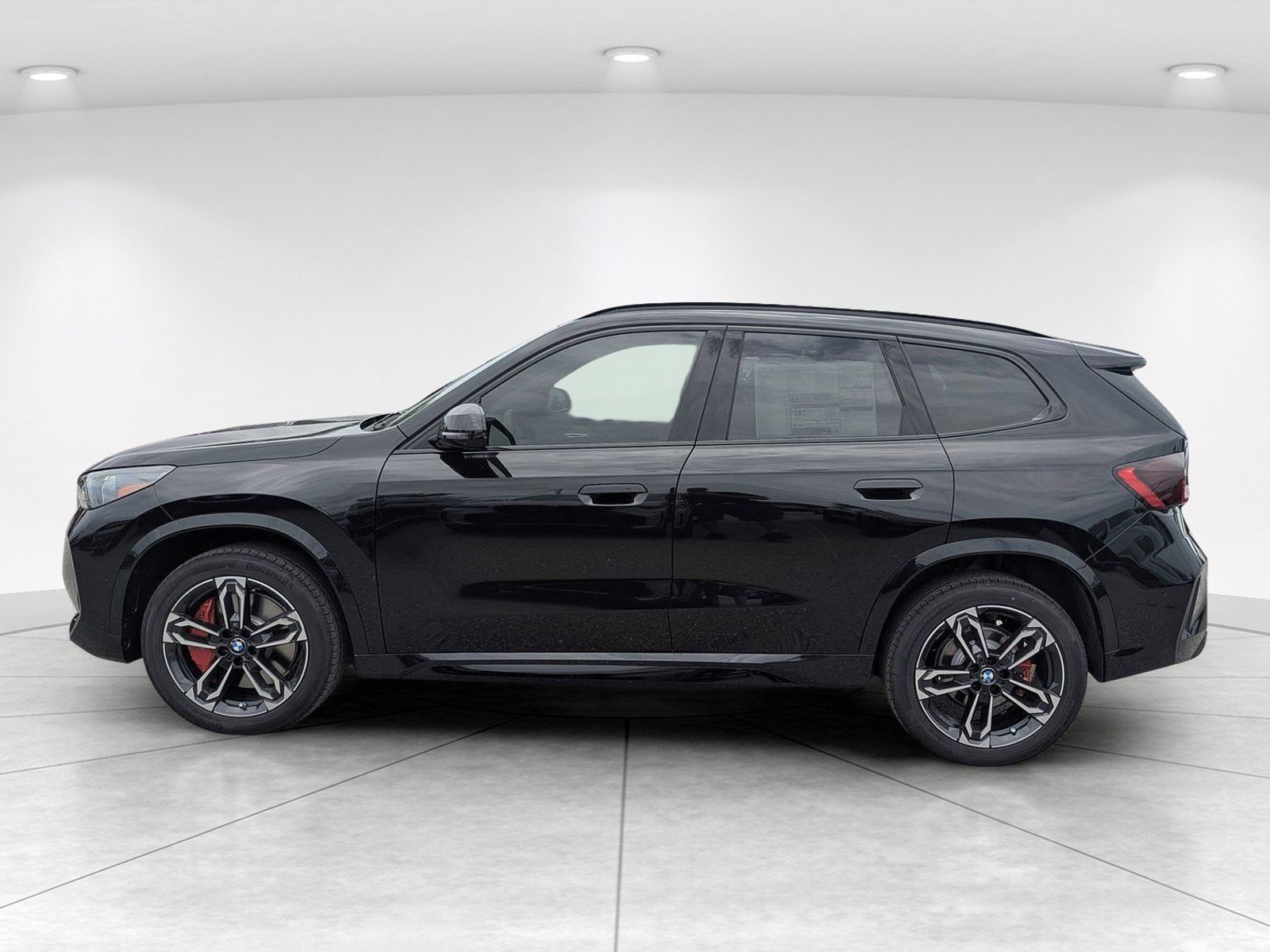 New 2026 BMW X1 xDrive28i w/ Technology Package AWD/4WD image 4