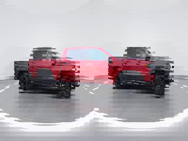 Used 2024 Chevrolet Silverado 1500 LT Trail Boss w/ Convenience Package II image 9