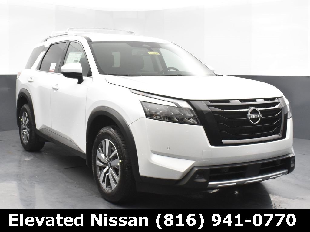 New 2025 Nissan Pathfinder SL
