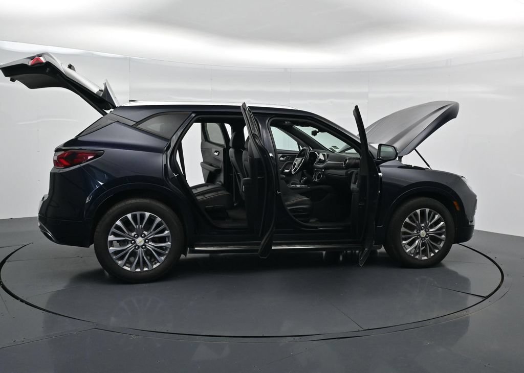 Used 2020 Chevrolet Blazer Premier w/ Driver Confidence II Package FWD image 42