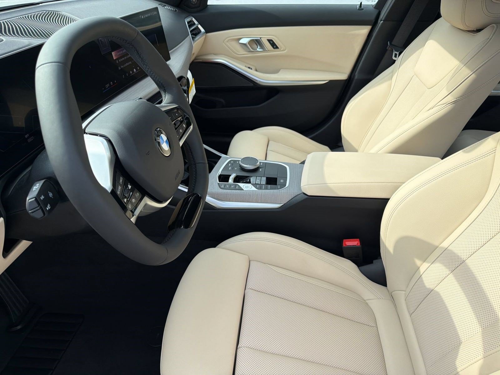 New 2026 BMW 330i Sedan w/ Premium Package RWD image 4