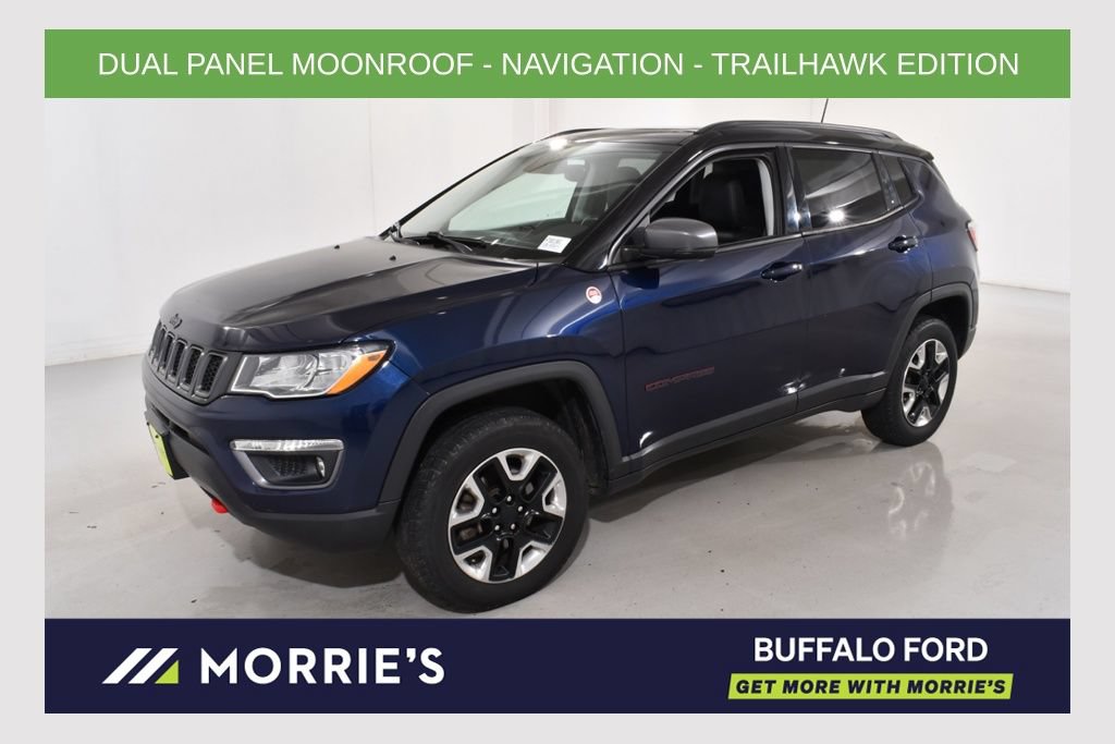 Used 2017 Jeep Compass Trailhawk w/ Leather Interior Group AWD/4WD image 1